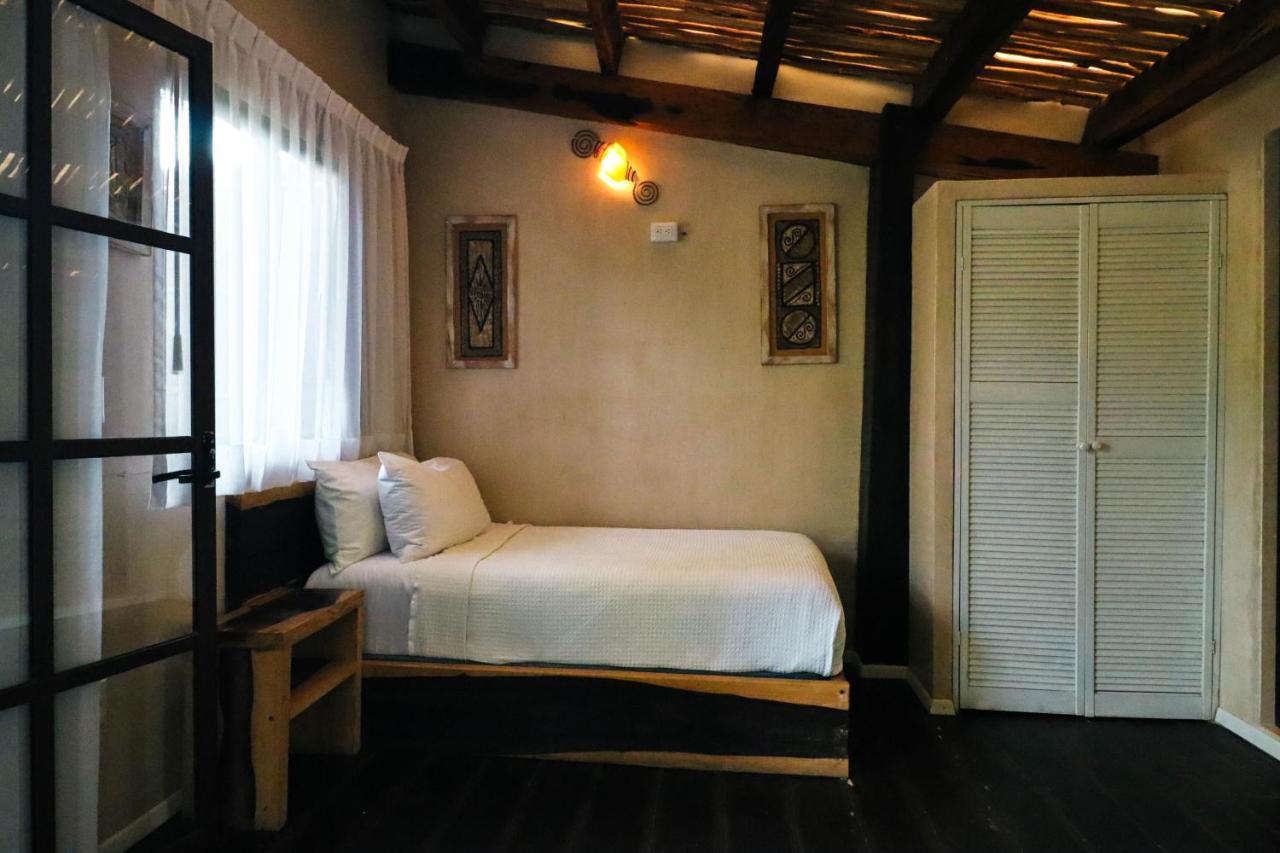 Villa Las Estrellas Tulum - Located At The Party Zone מראה חיצוני תמונה